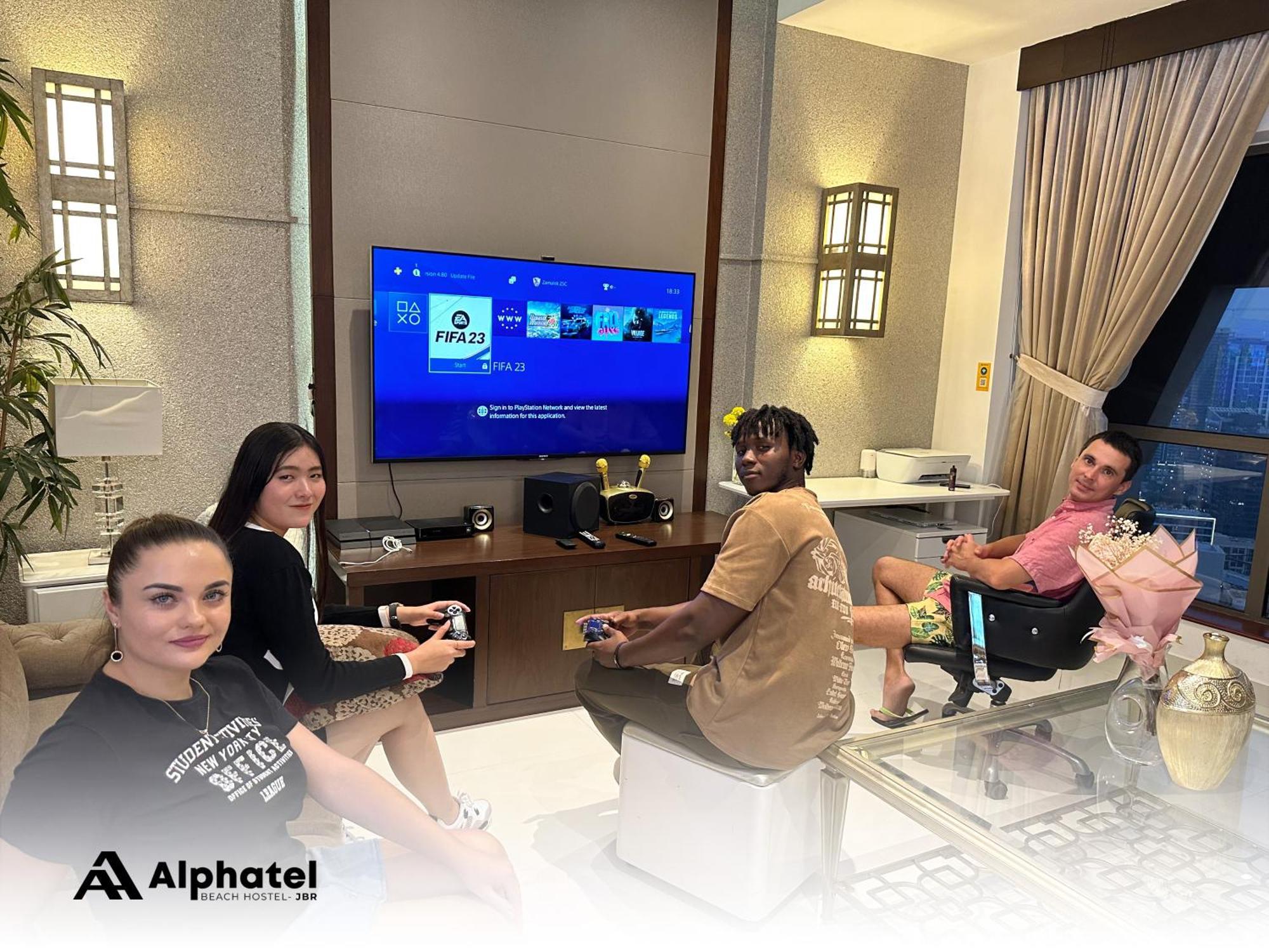 Alphatel Beach Hostel Jbr 迪拜 外观 照片